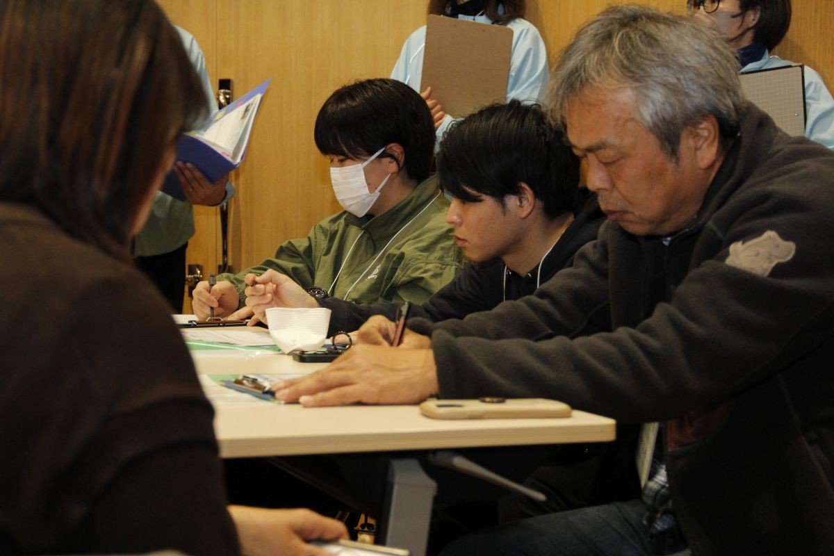 江津市で開催されたイベント「地域づくりオールスター祭」の会場内の様子