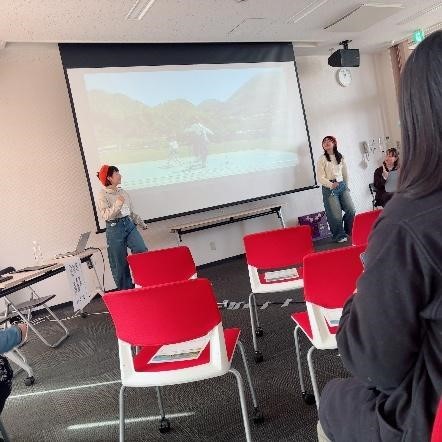 江津市で開催されたイベント「地域づくりオールスター祭」の会場内の様子