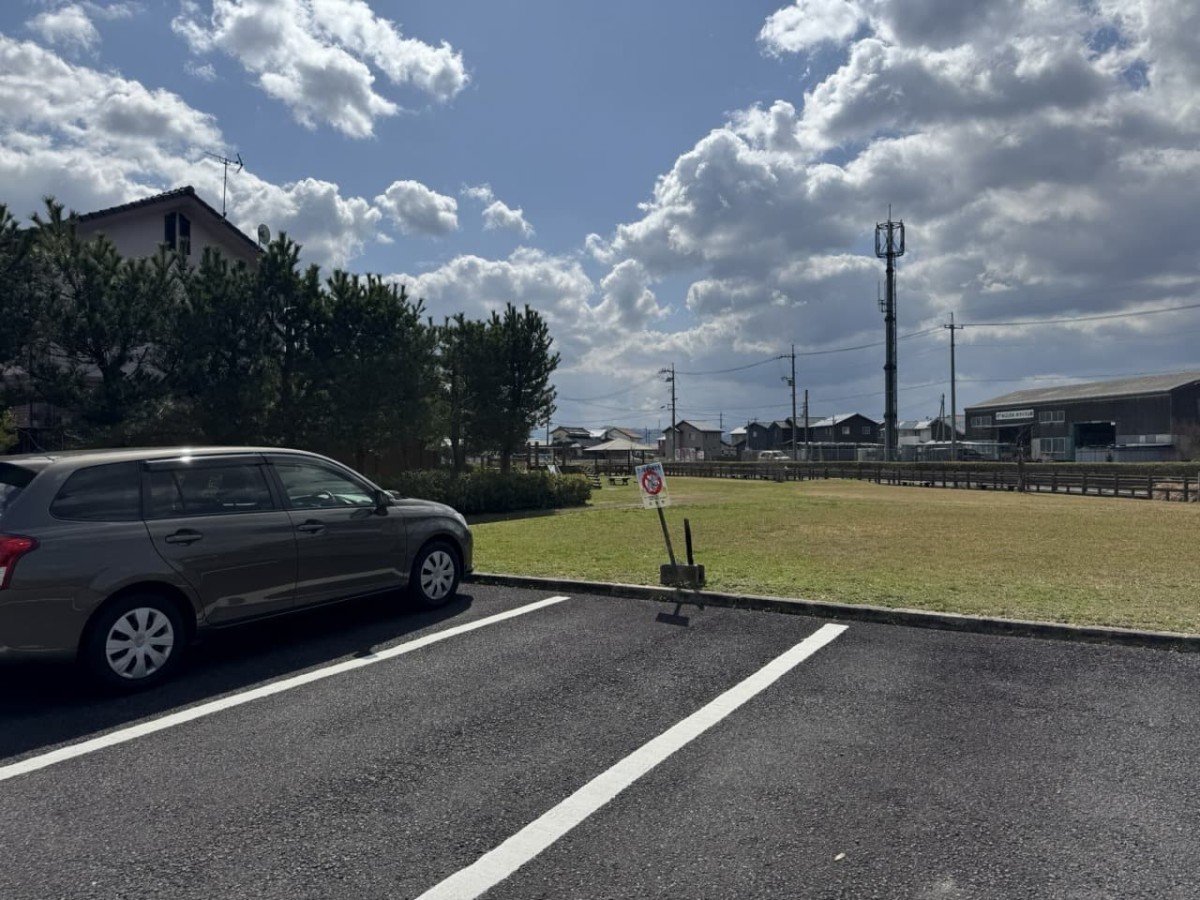 島根県出雲市斐川町にある『今在家親水公園』の駐車場
