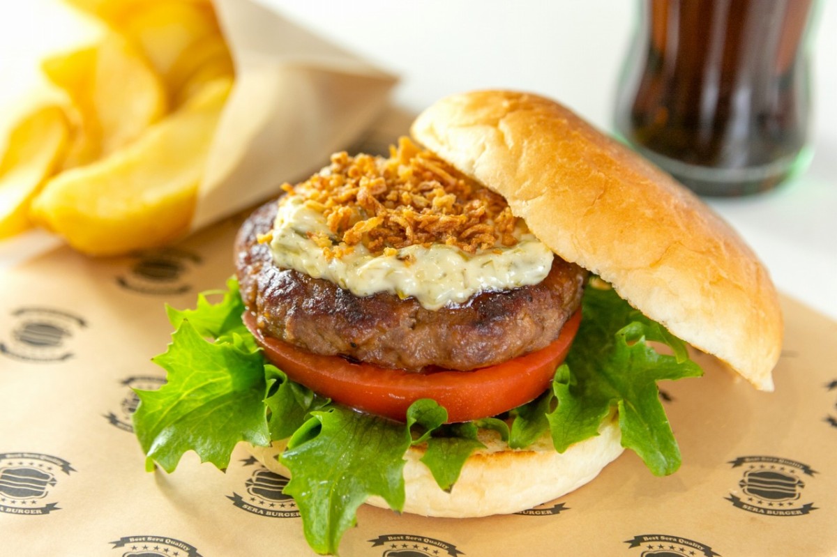 世羅高原農場の農場バーガー