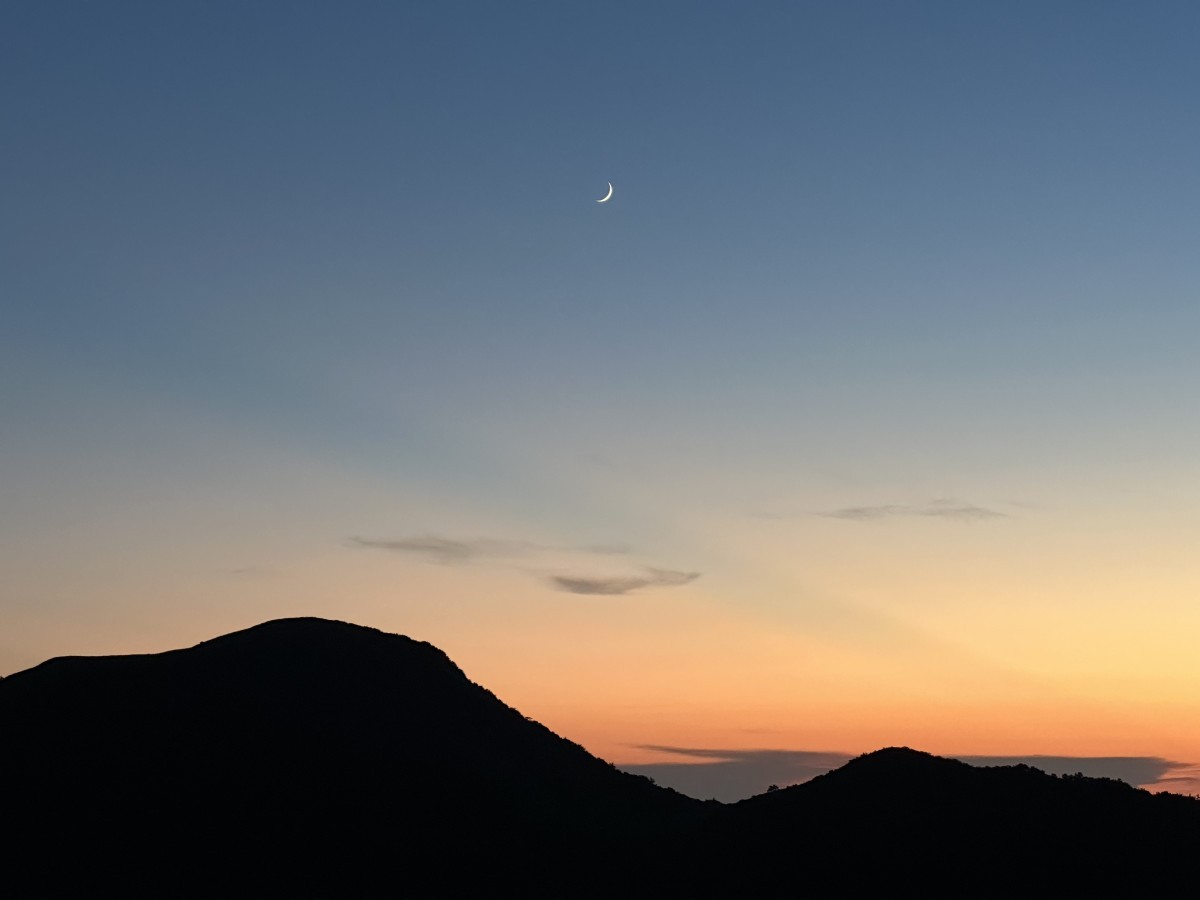 三瓶山から望むマジックアワー