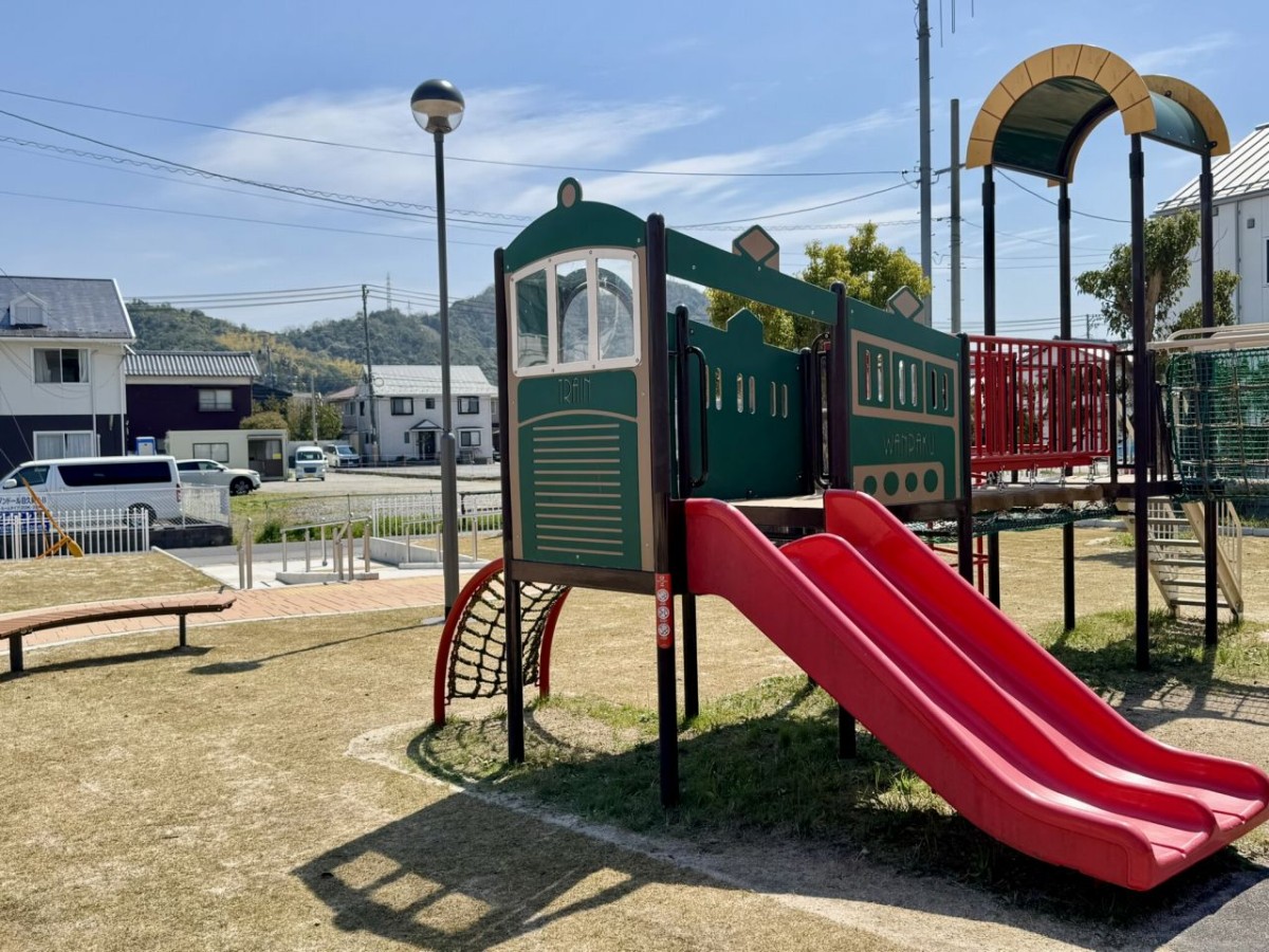 リニューアルした米子市『目久美公園』の遊具