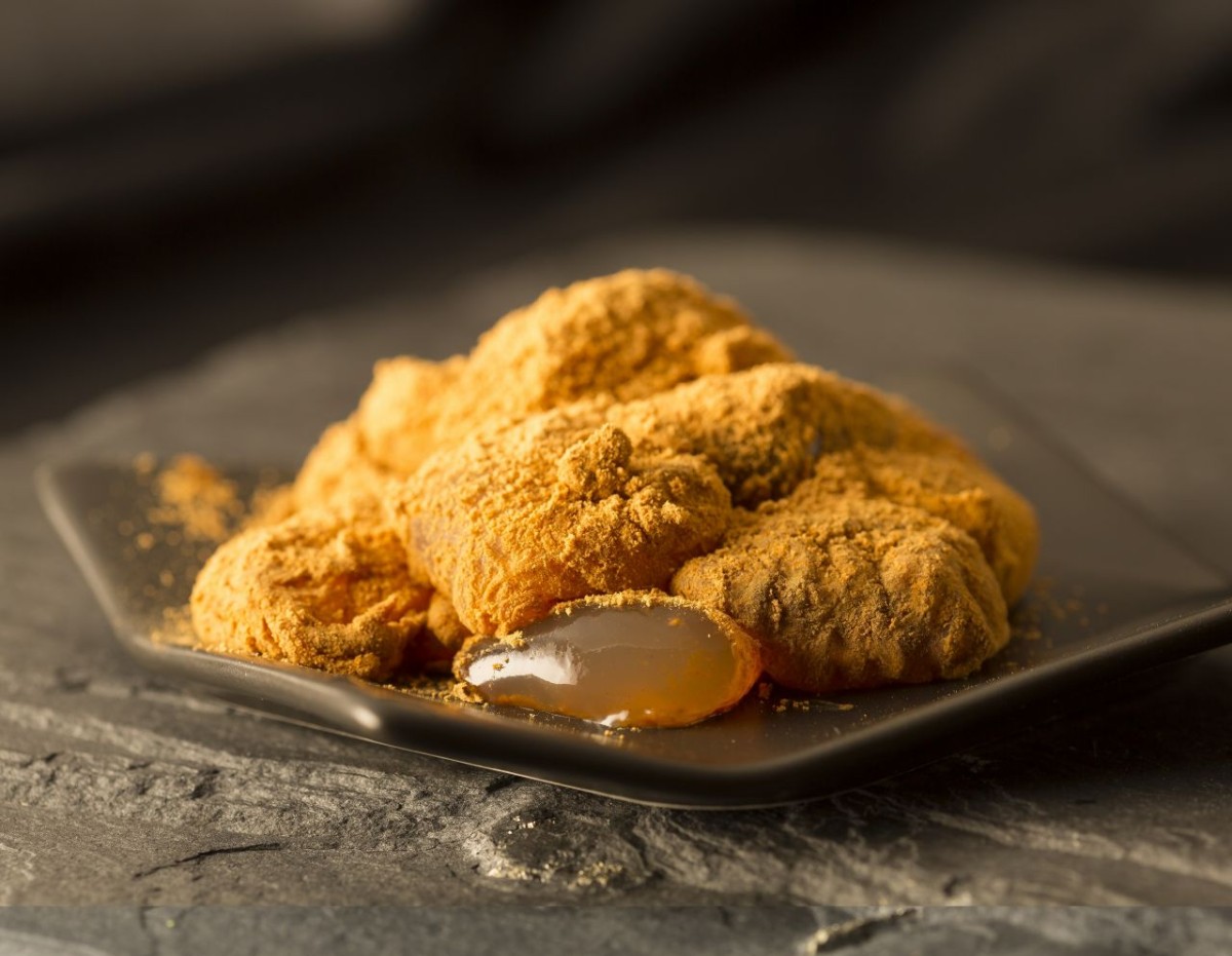 かねすえわらびもち