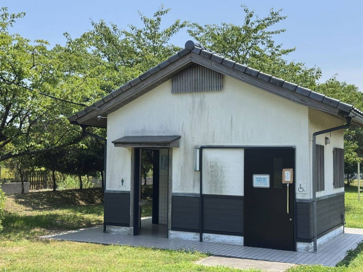 境港市元町にある『下ノ川一号公園』のトイレ