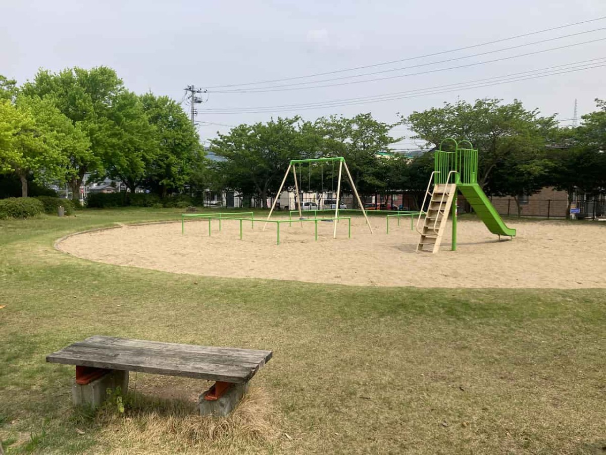 鳥取県鳥取市にある『国府町あおば公園』の遊具