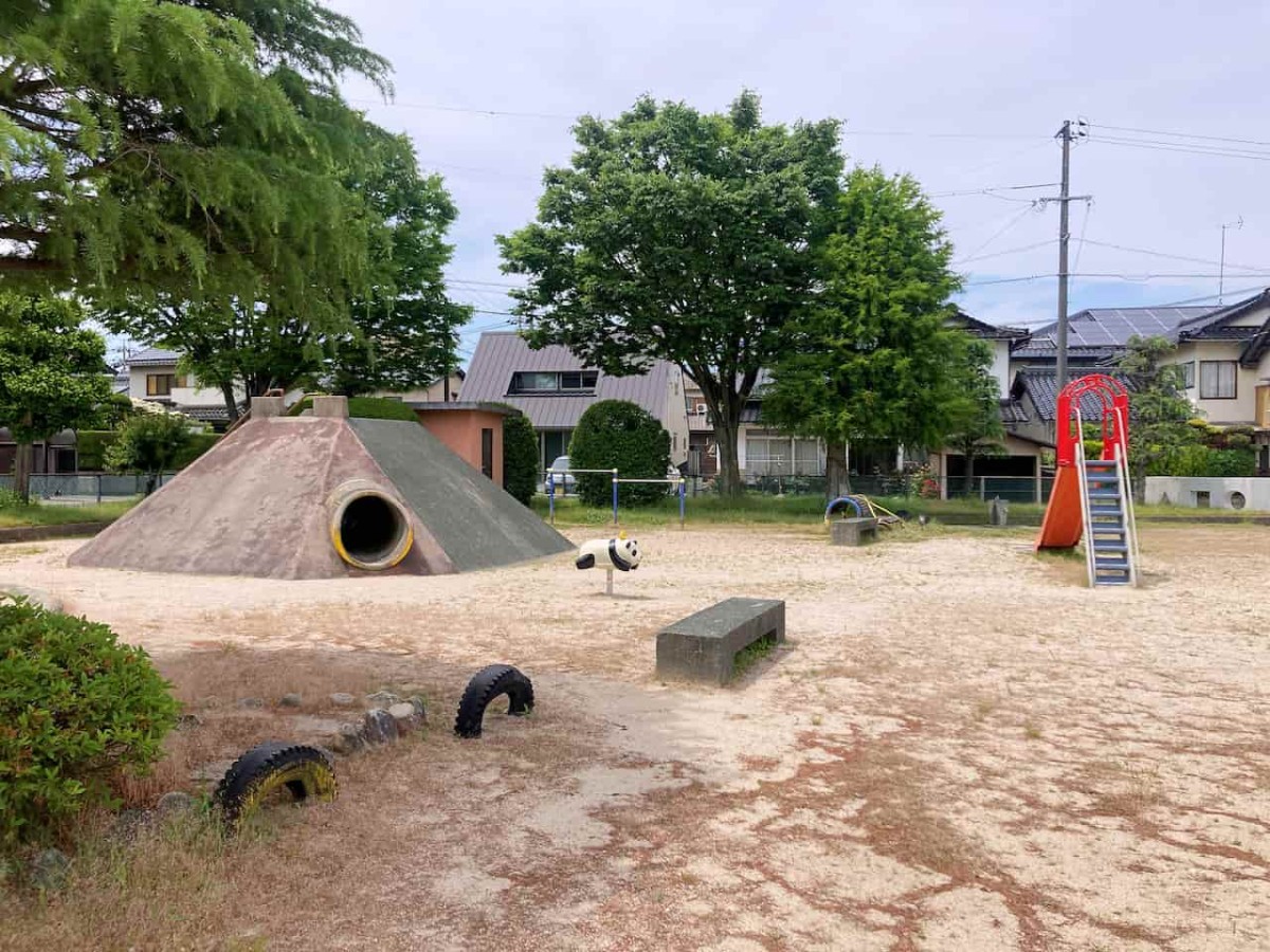 島根県出雲市にある『海上西公園』の園内