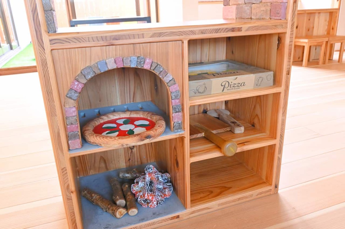 鳥取県米子市にある『おもちゃ屋SUN』のごっこ遊びコーナー