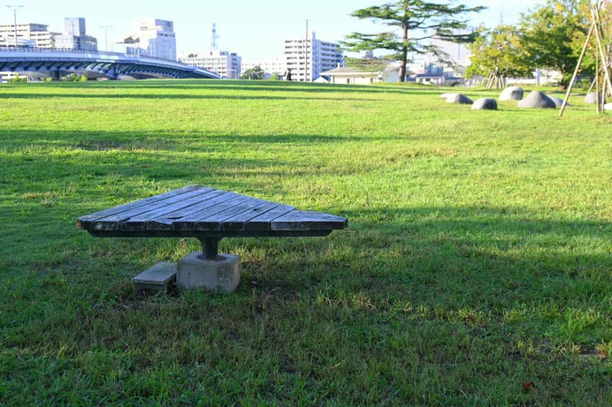 島根県松江市にある『白潟公園』の