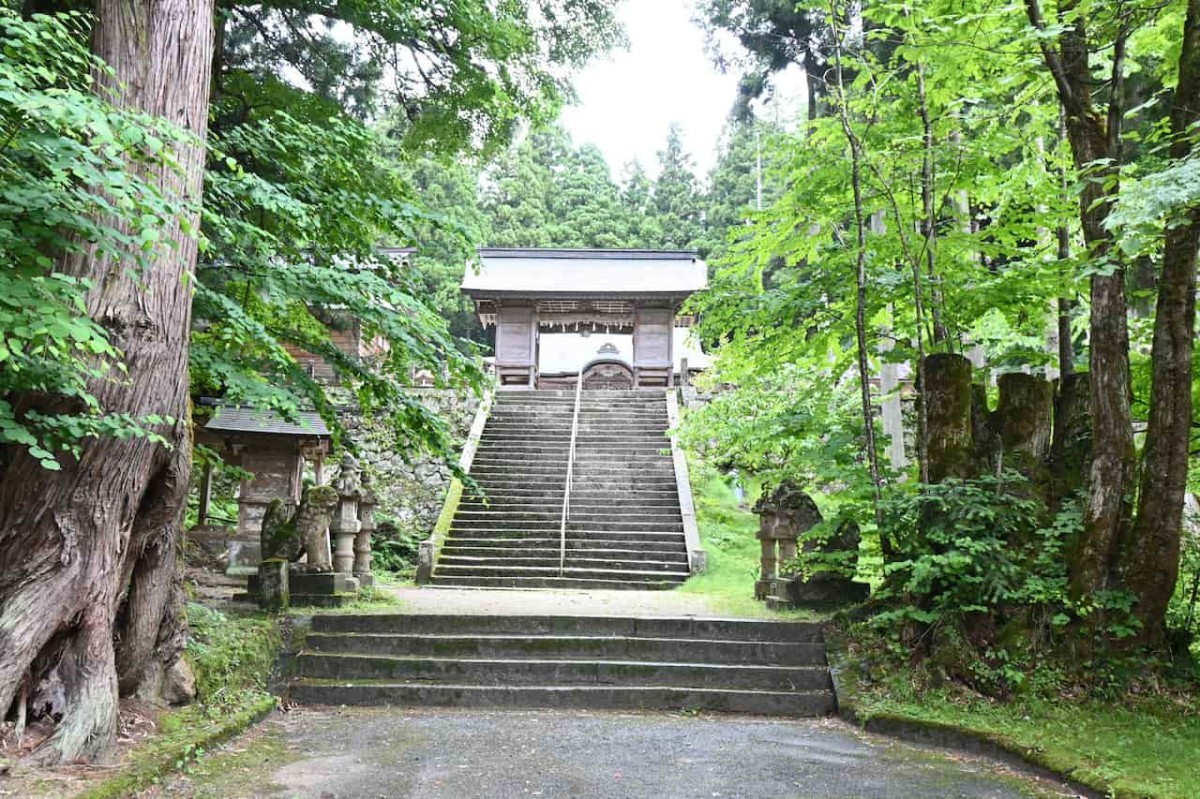 島根県安来市広瀬町の『金屋子神社』