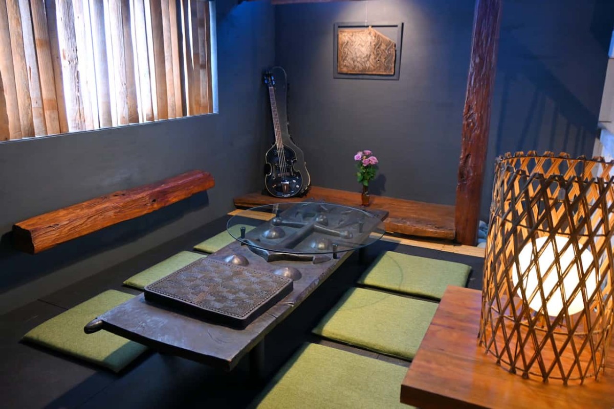 鳥取県米子市にあるジャズ喫茶『ズージャクラブ』の内観