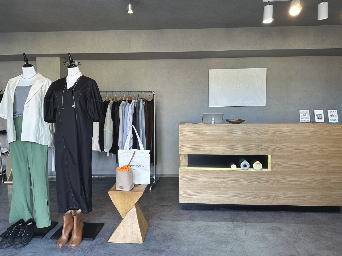 島根県松江市にオープンしたセレクトショップ『トレジャープラネット』の店内の様子