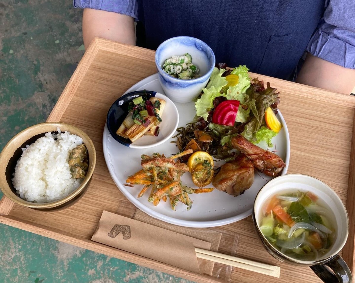鳥取県米子市にオープンした『ふらっと食堂』のメニュー