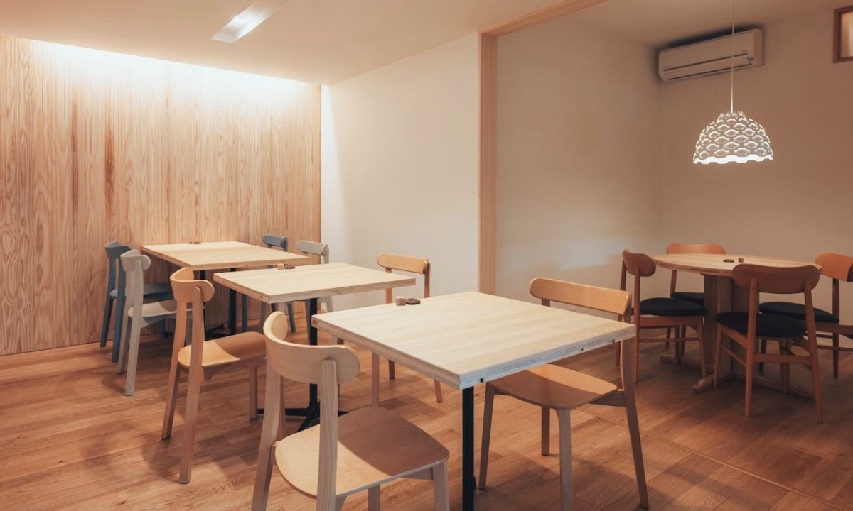 鳥取県鳥取市にオープンした『てまひまの昼ごはん』の店内の様子