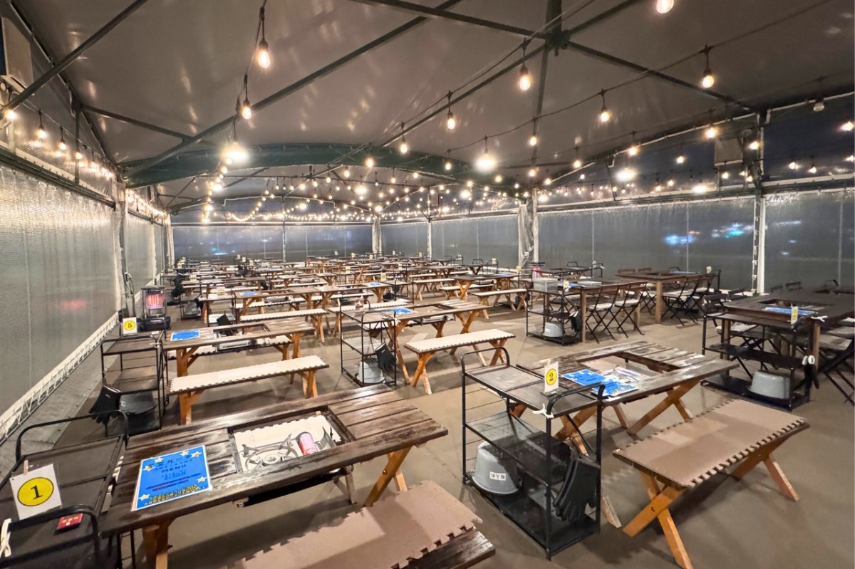 島根県出雲市『ラピタ本店』屋上で開催されている「星空ガーデン」の会場