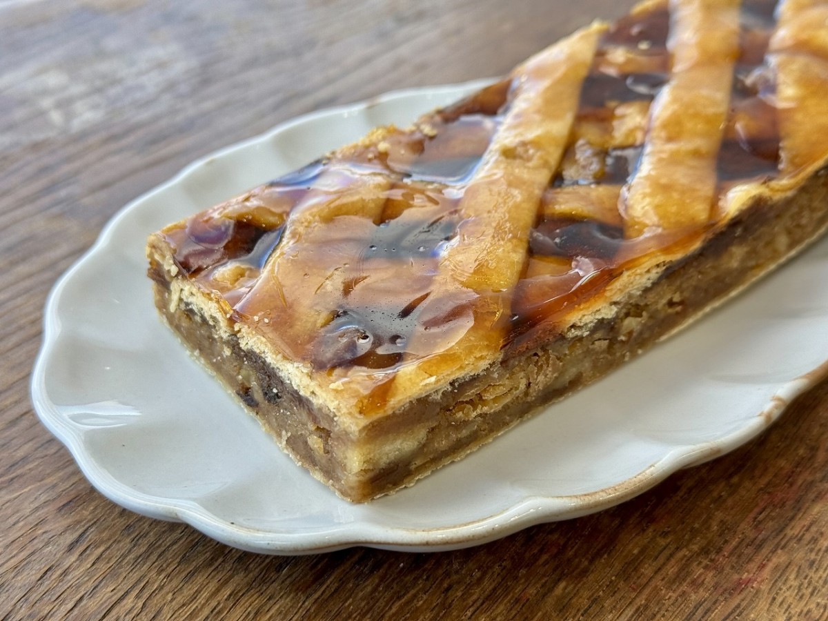 島根県大田市にあるお菓子屋さん『きいちご』のアップルパイ