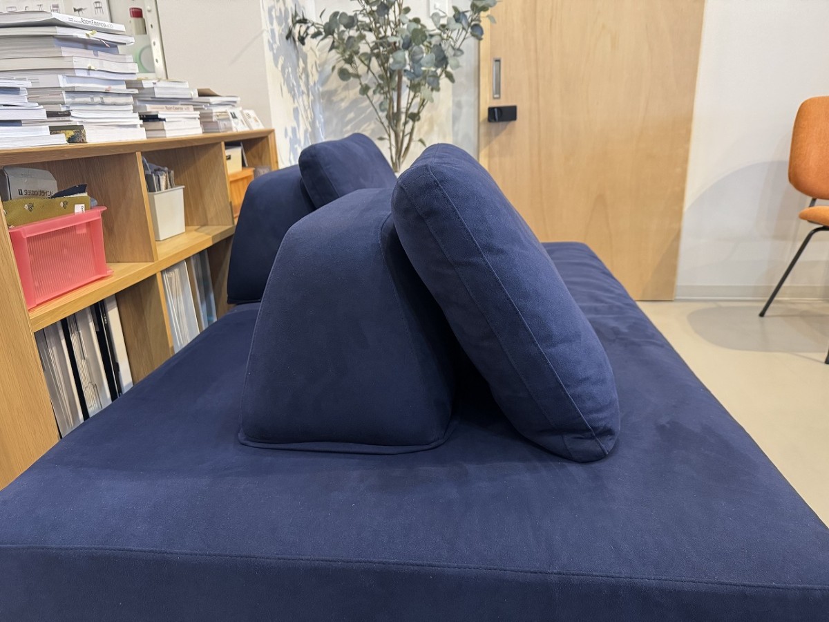 島根県出雲市「本町商店街」に移転したインテリアショップ『ニューインテリア』の商品