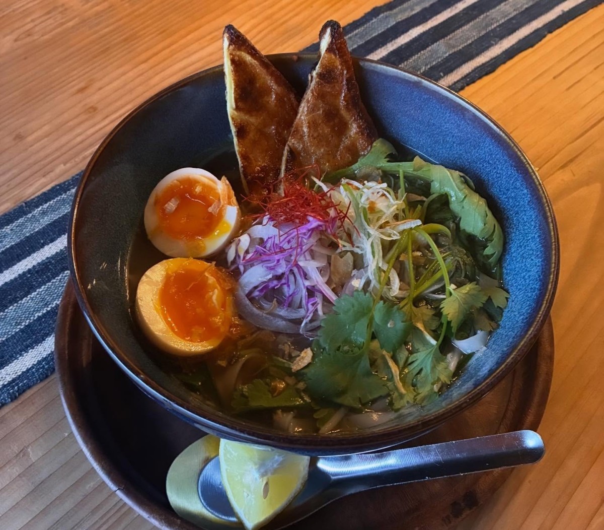 鳥取県倉吉市のフォー専門店『フォー屋れんげ』のメニュー