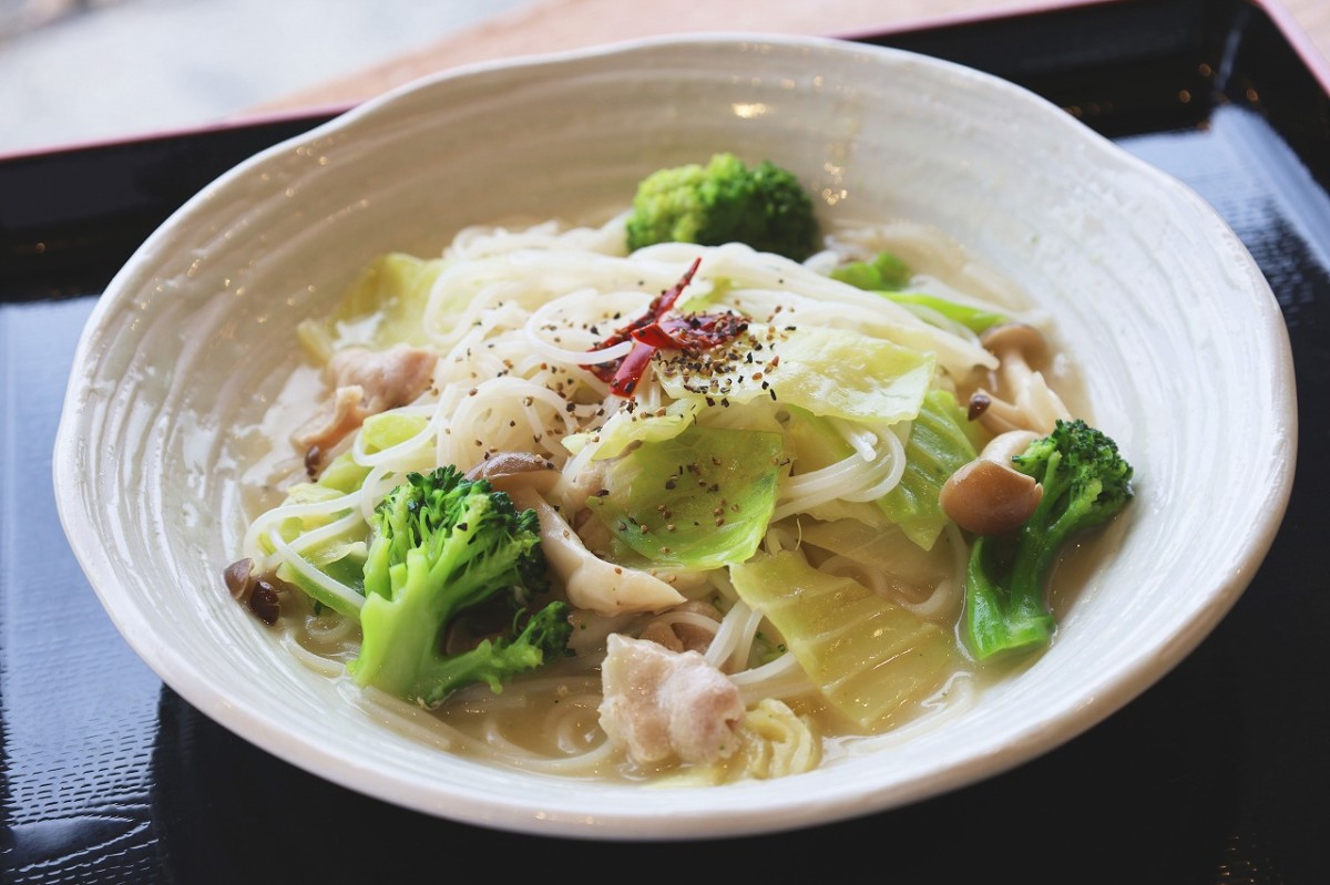 雲南市吉田町のレストラン『出雲そばレストラン むらげ』のペペロンチーノ