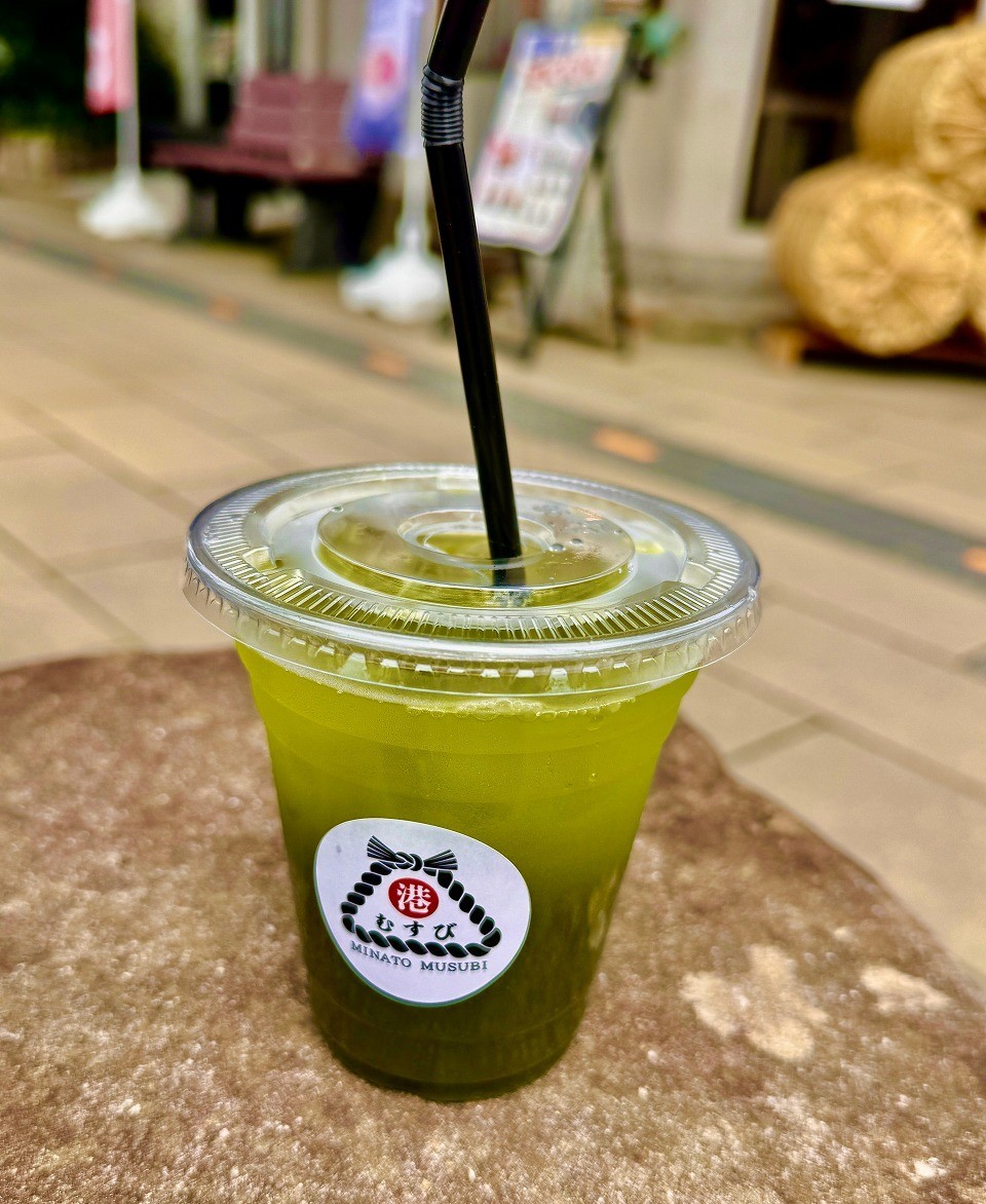 鳥取県境港市にある期間限定のおむすび専門店『港むすび』のドリンクメニュー