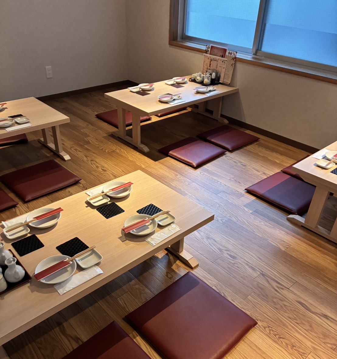 島根県松江市にオープンした中華ダイニング『China Dining DaiRen』の店内の様子