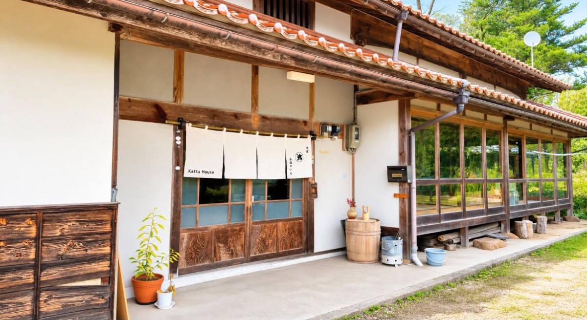 島根県奥出雲町のコミュニティスペース『Katta House』の外観
