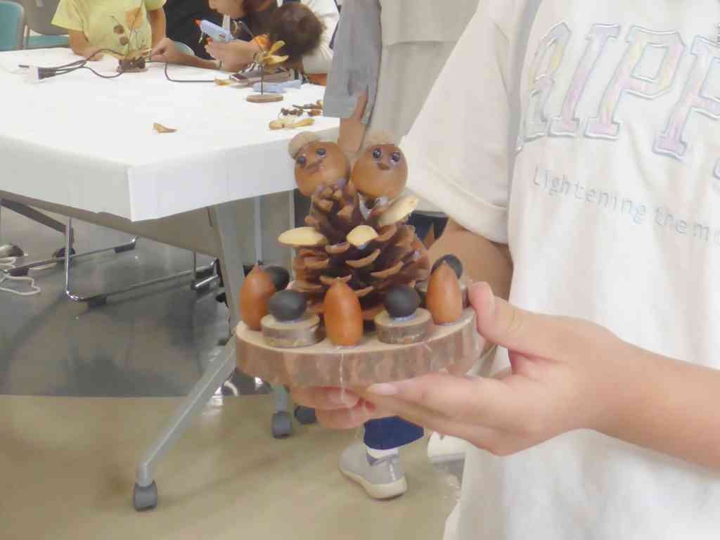 島根県大田市のイベント「【要予約】親子で作ろう工作教室「木の実の工作」」のイメージ