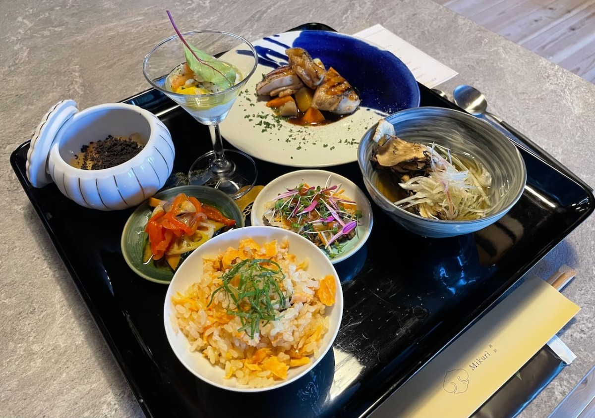 大山町のレストラン『御厨Mikuri』のランチメニュー「昼餉（ひるげ）〜香りの重なり〜」