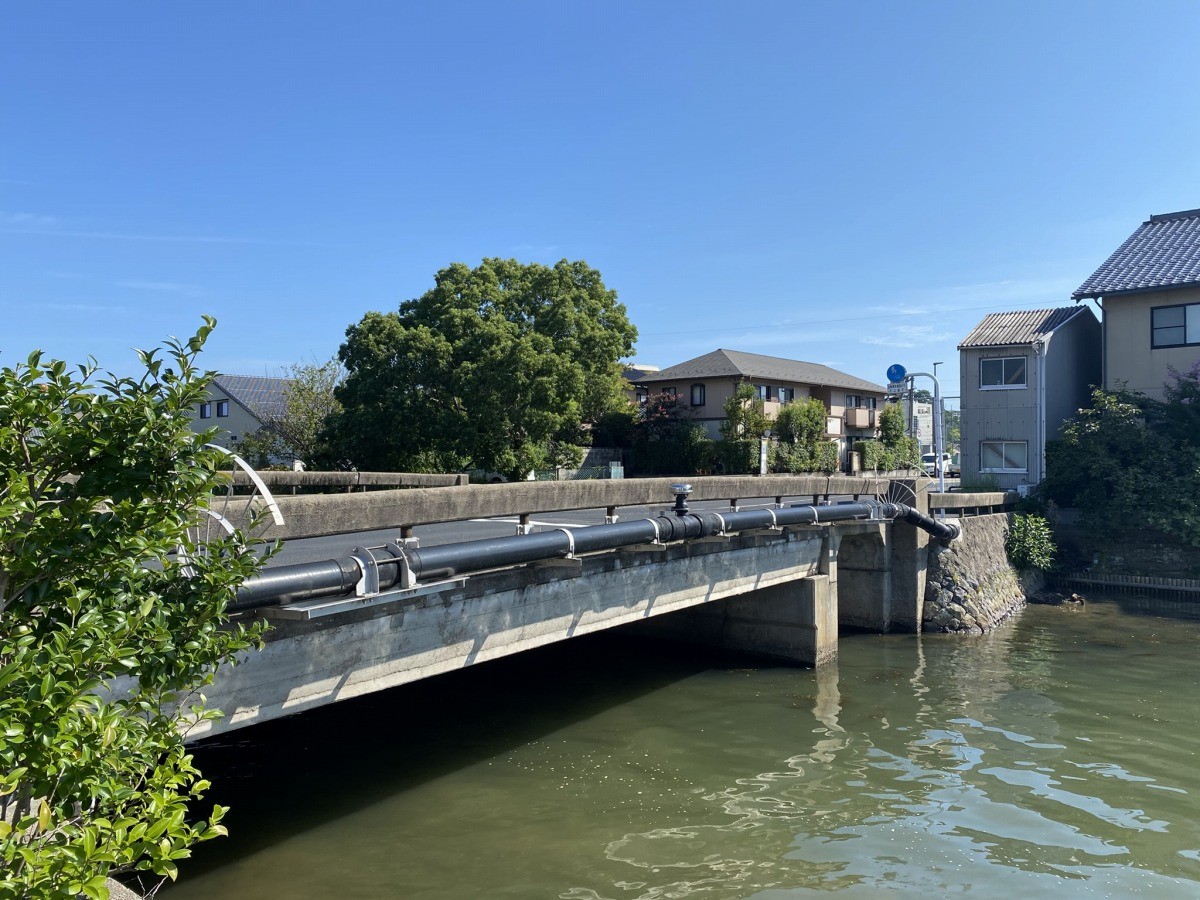 島根県松江市の「交融橋（こうゆうばし）」