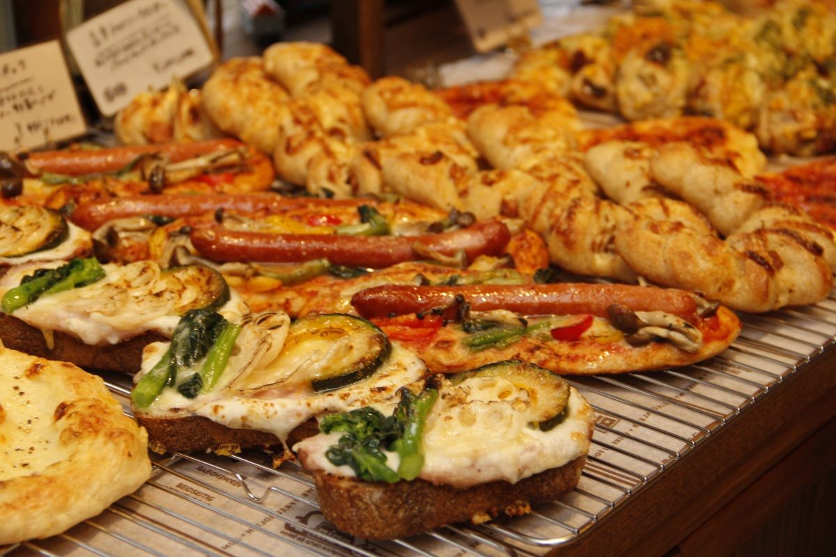 島根県松江市にオープンした『tsumugi』のパン