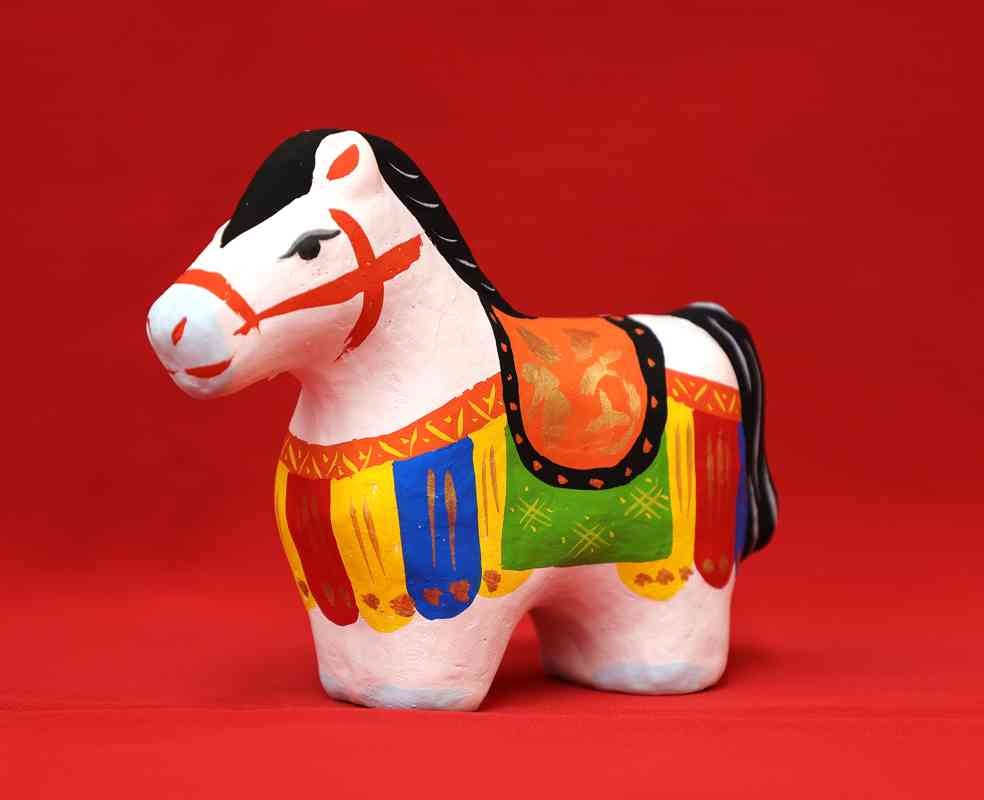 島根県浜田市のイベント「【要予約】干支展関連ワークショップ 「土人形絵付け体験－午－」」のイメージ