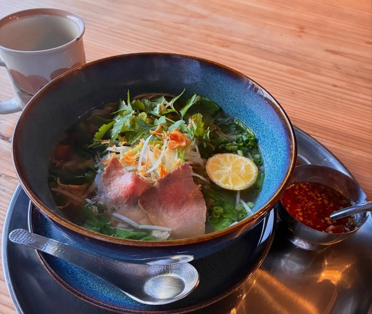 鳥取県倉吉市にオープンした『フォー屋 れんげ』のフォー