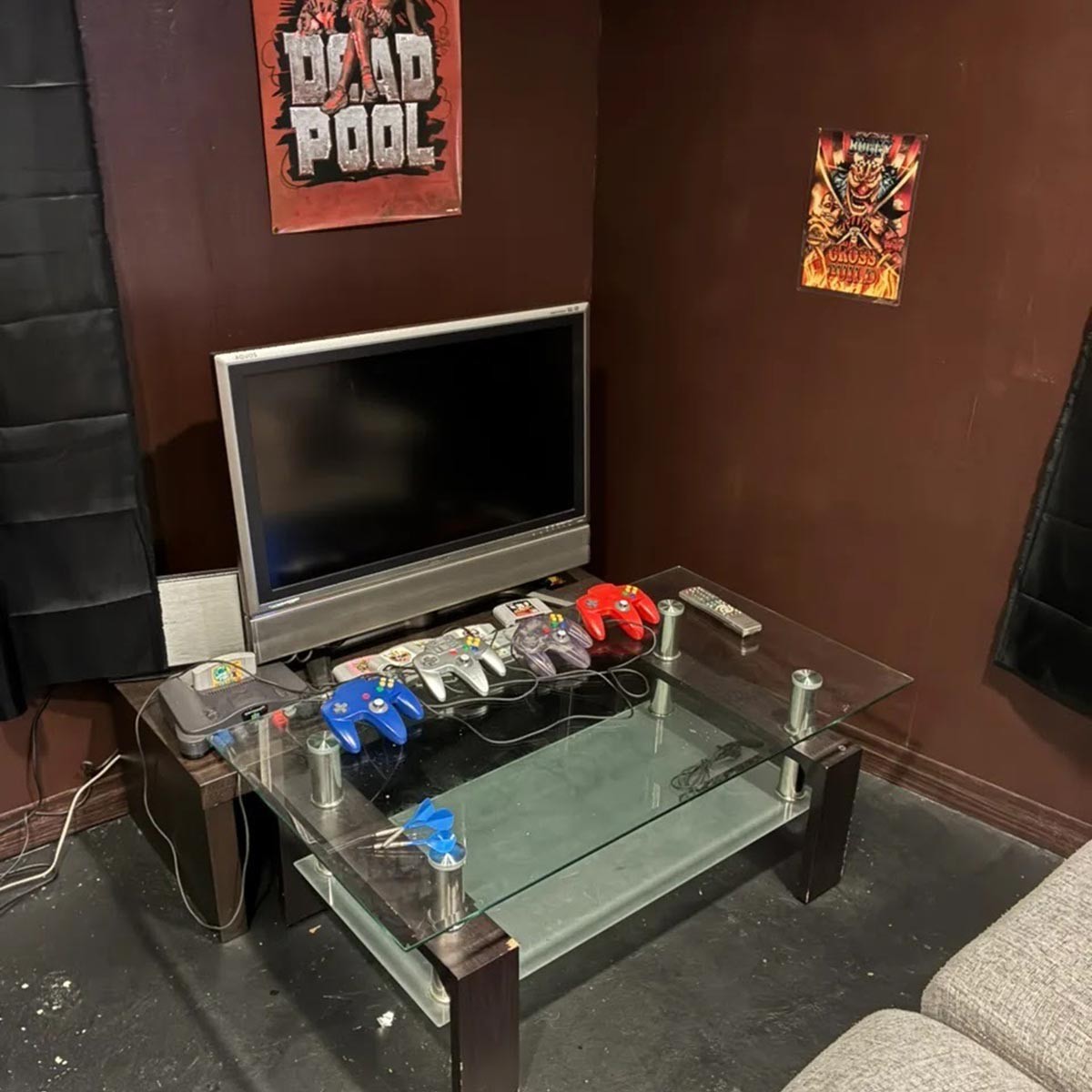 島根県出雲市にある『居酒屋TOORI』の内観