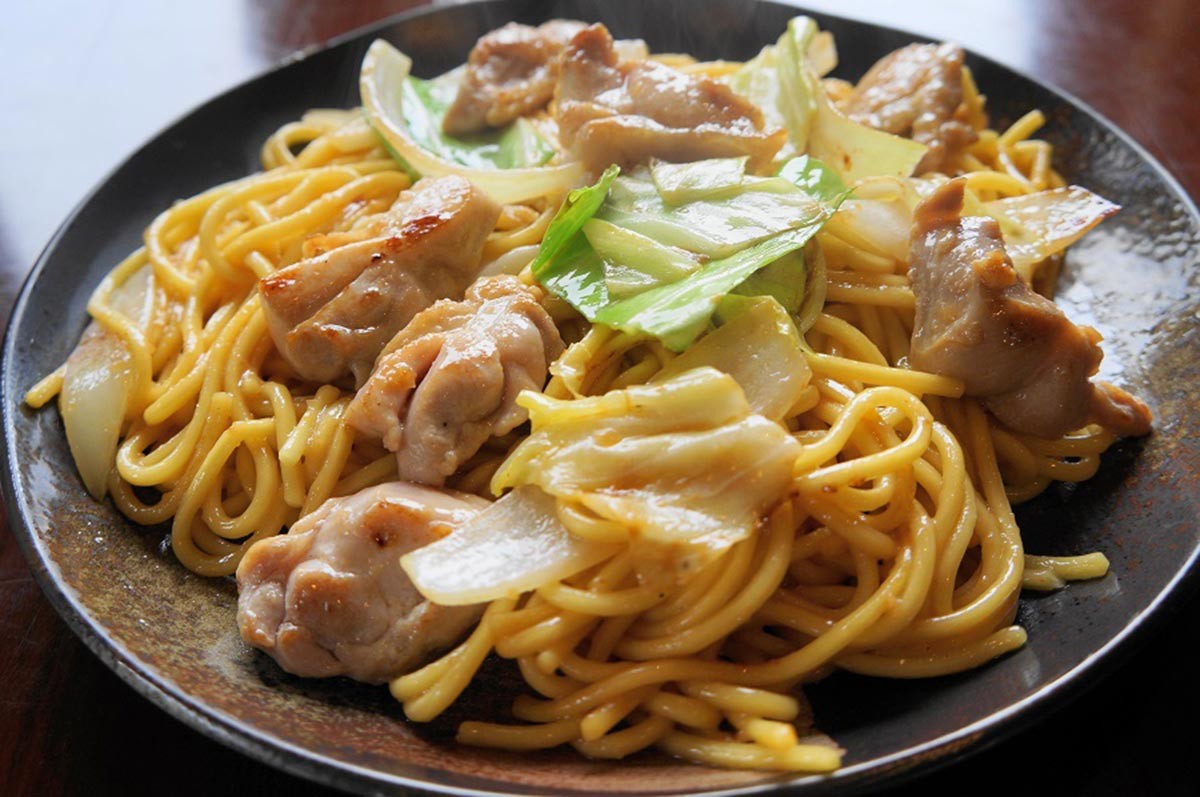 岡山県真庭市蒜山にある『悠悠』の「ひるぜん焼きそば」