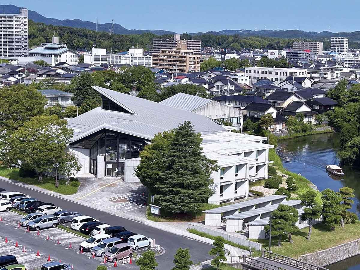 島根県立図書館の外観