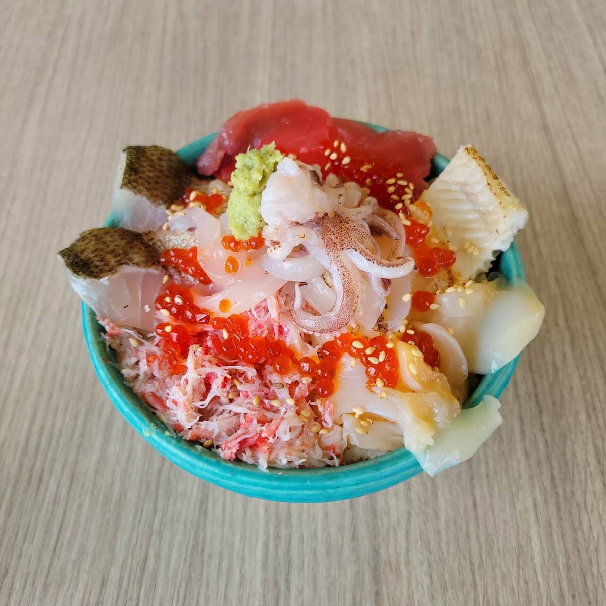 『道の駅ほうじょう』の「７種丼」（のイメージ