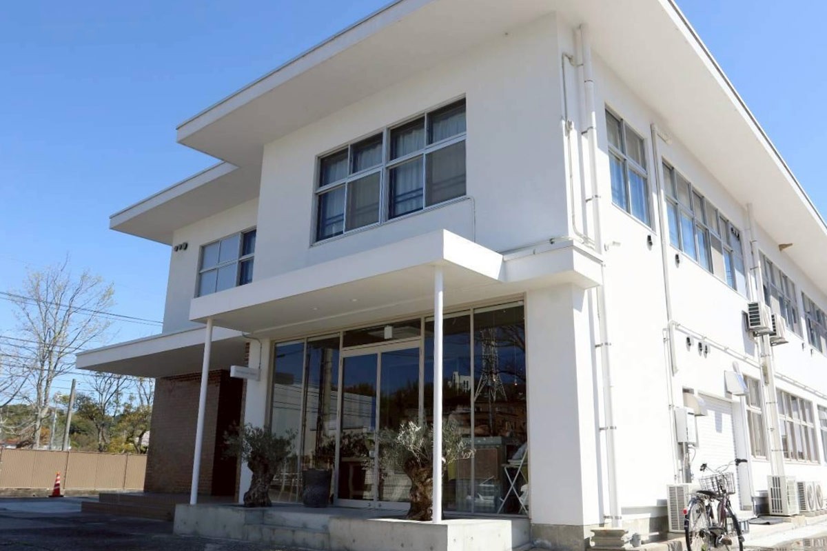 島根県浜田市にオープンした『Mimosa with Space』の外観