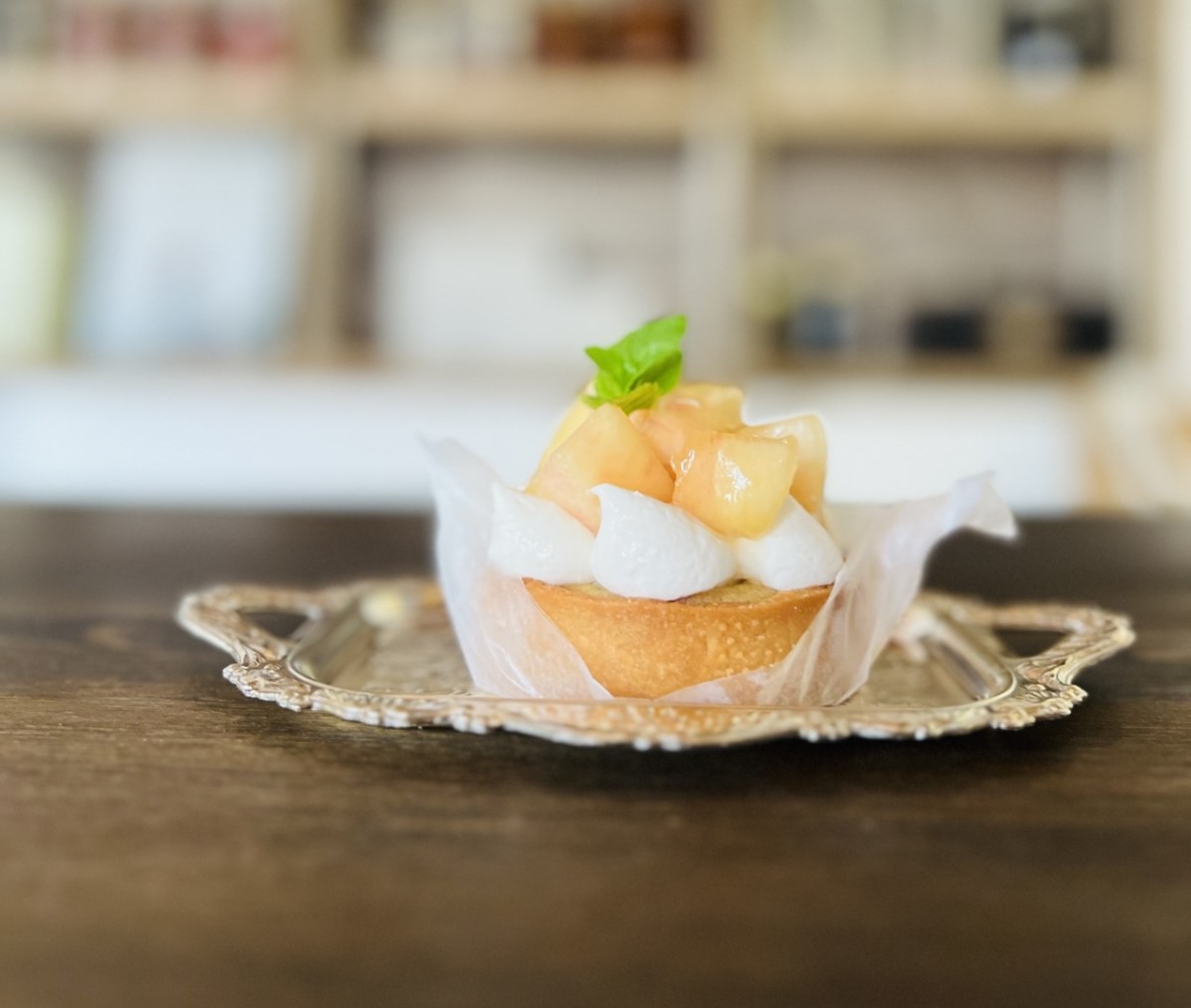 鳥取県鳥取市にオープンした『Luca～bake＆～』の季節のタルト