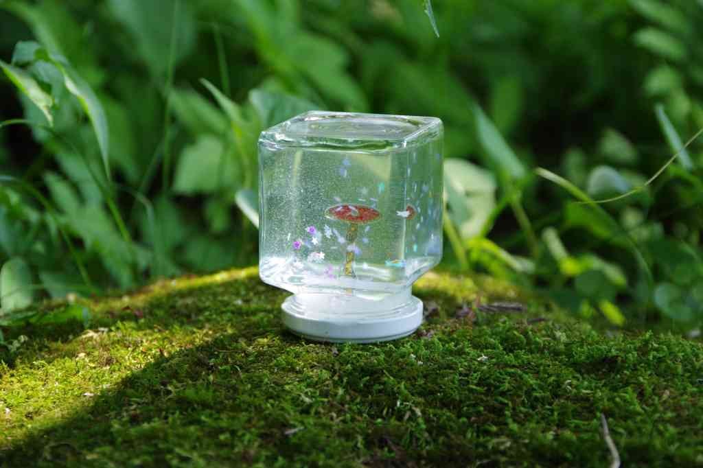 鳥取県八頭郡若桜町のイベント「工作コーナー「キノコのスノードームをつくろう」」のイメージ