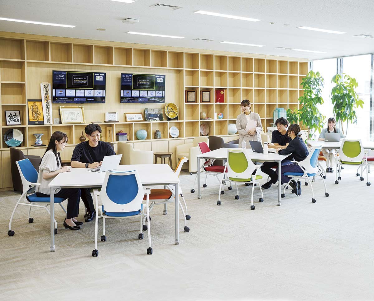 山陰の企業「島根銀行」の社員のみなさん