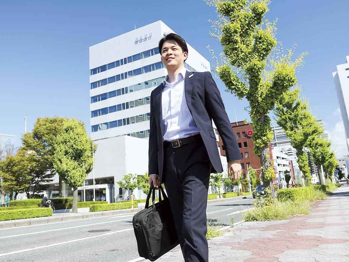 山陰の企業「鳥取銀行」の行員