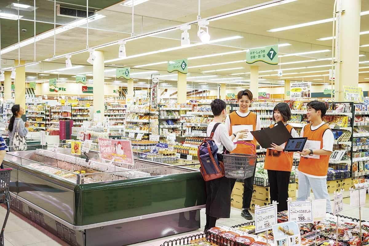 山陰の企業「みしまや」の仕事風景