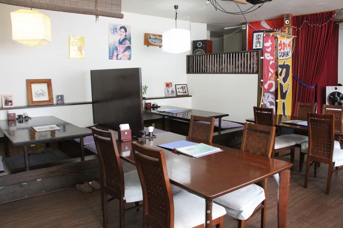 鳥取県境港市にある『お食事処 池田屋』の店内