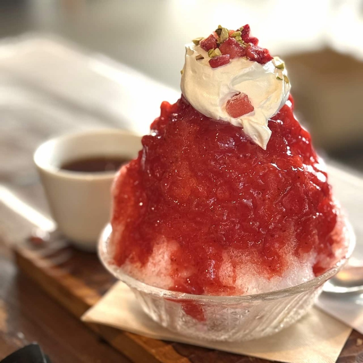 島根県松江市にあるカフェ『TABLE HAUS』で販売しているかき氷_いちごミルク