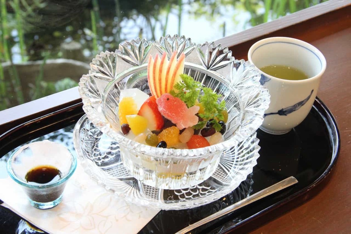島根県松江市にある『菓子処清松庵たちばな』で提供しているスイーツ_あんみつ