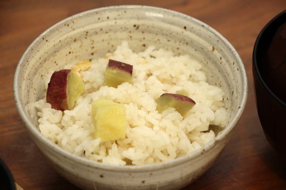 島根県出雲市にある『葵姫原庵』で提供している夜の会席料理〈瑞〉の食事の一例