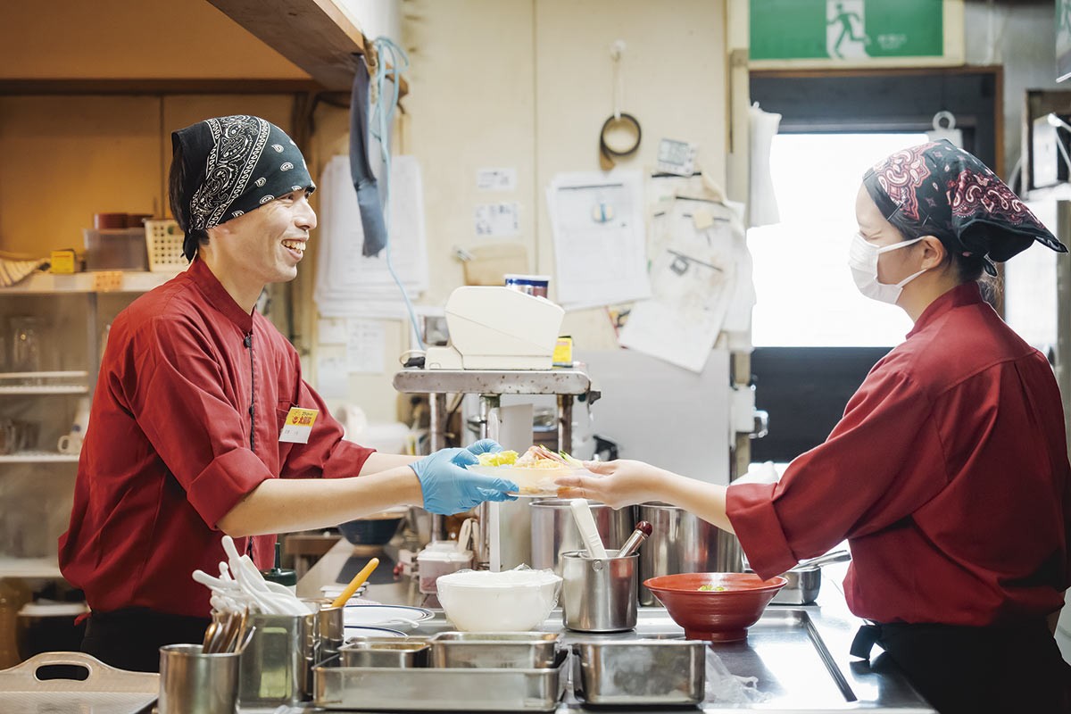 西伯郡「株式会社味屋コーポレーション」の業務風景