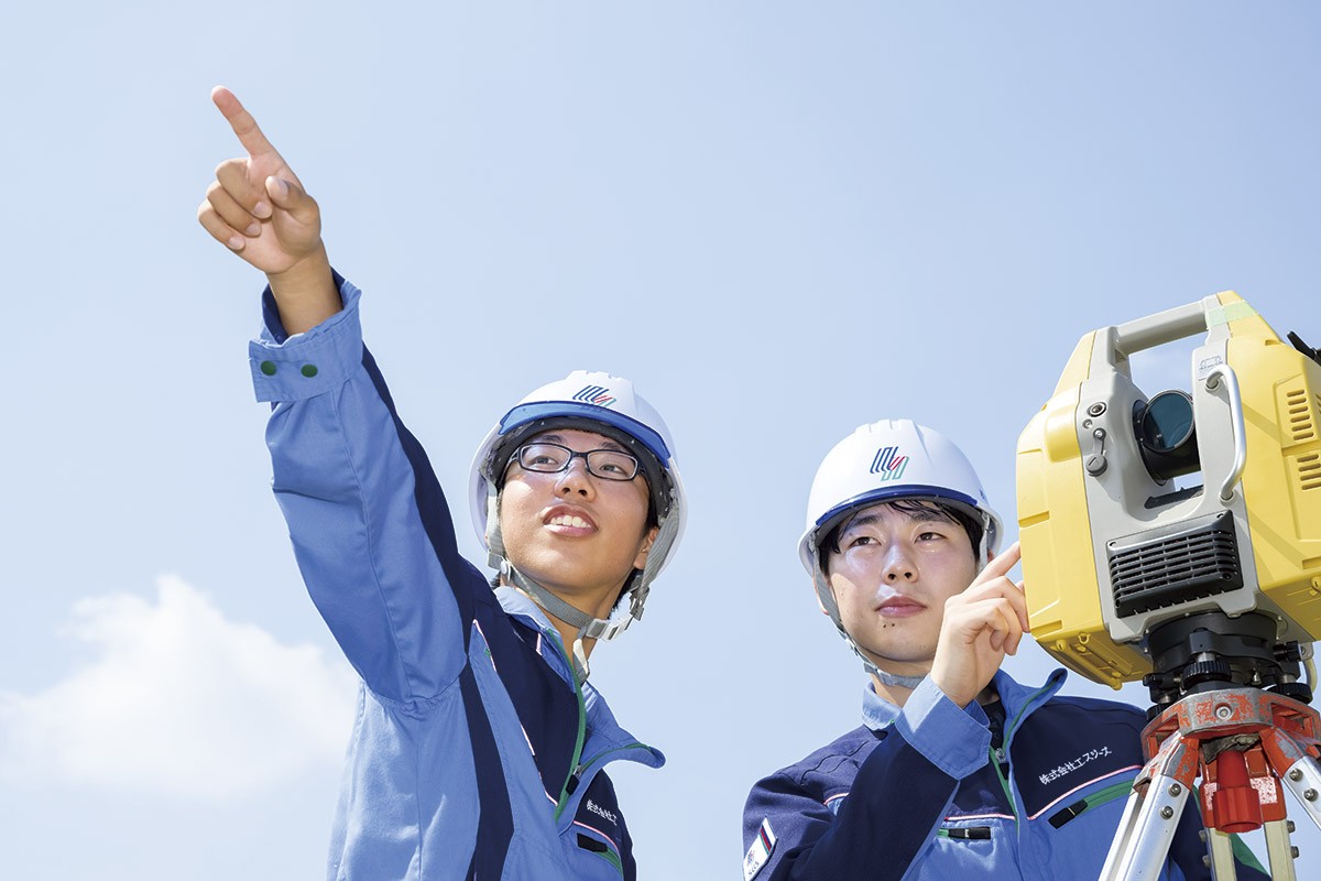 米子市「株式会社エスジーズ」の業務風景