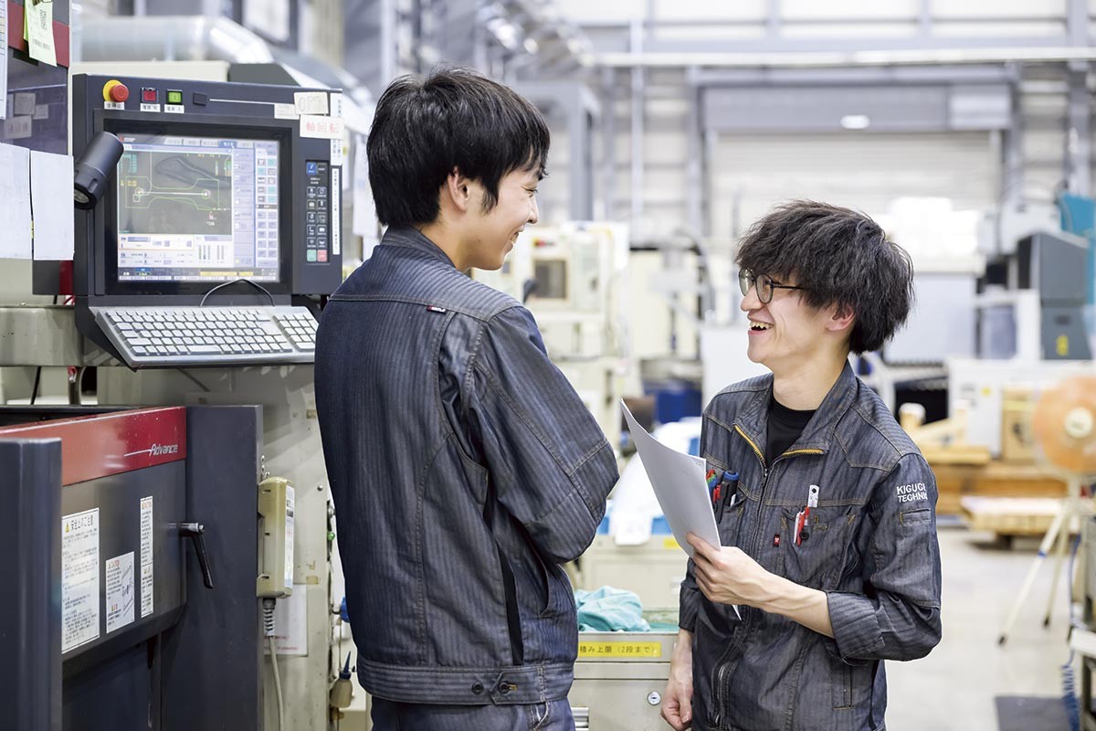 安来市「株式会社キグチテクニクス」の業務風景