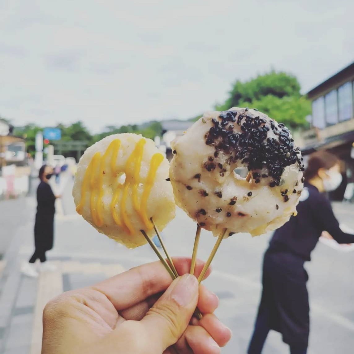 島根県出雲市大社町にあるテイクアウト専門店『878（ハチナナハチ）』で販売しているさつま揚げ