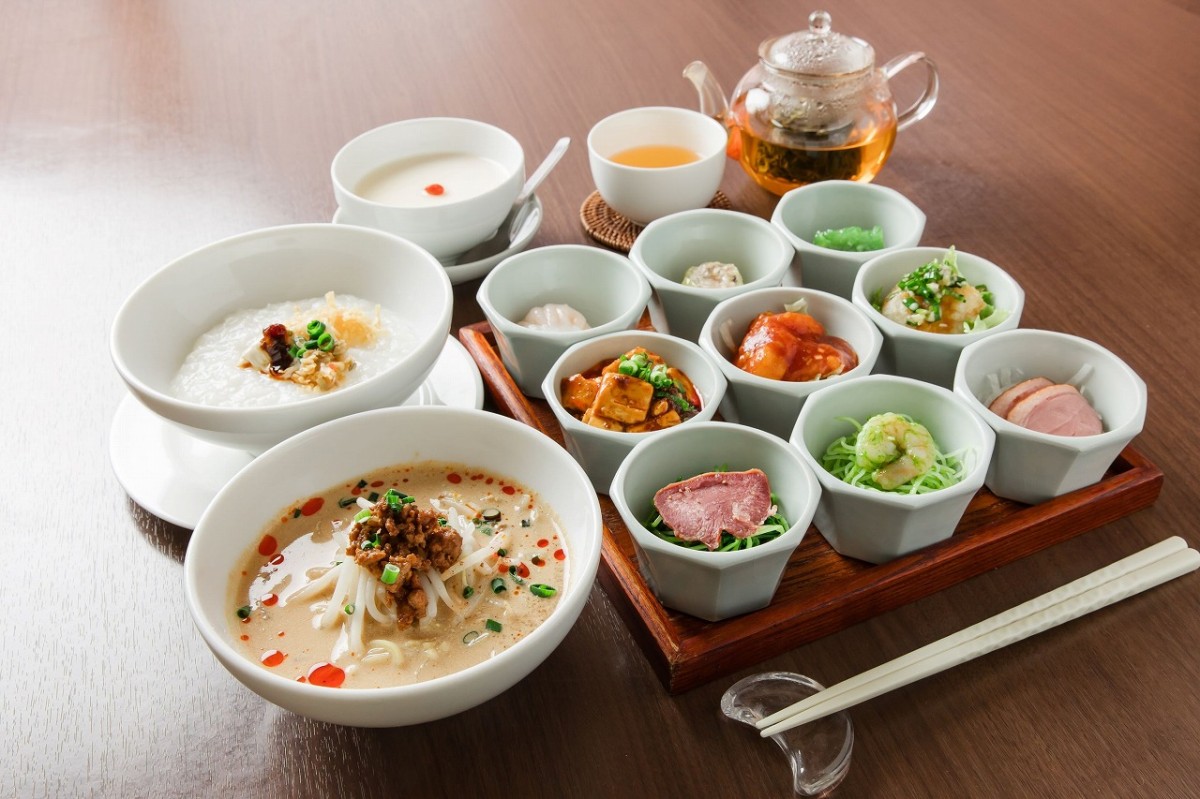 島根県松江市にある中華料理店『Jasmine』で販売しているランチ「飲茶セット」